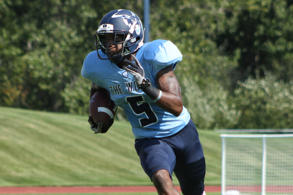 Football Earns 32-27 Win Over McKendree