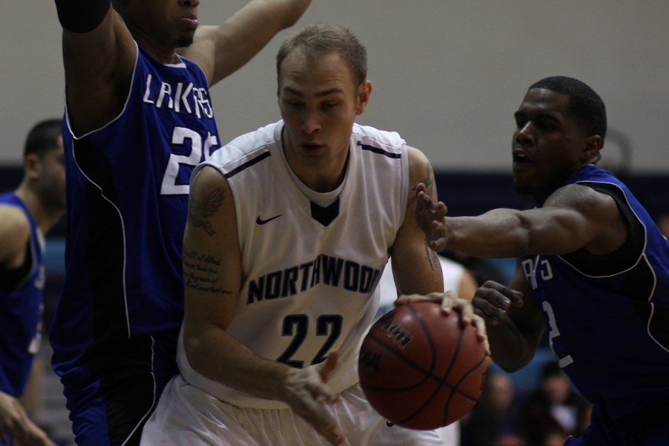 Men's Basketball Downs Saginaw Valley State 80-58