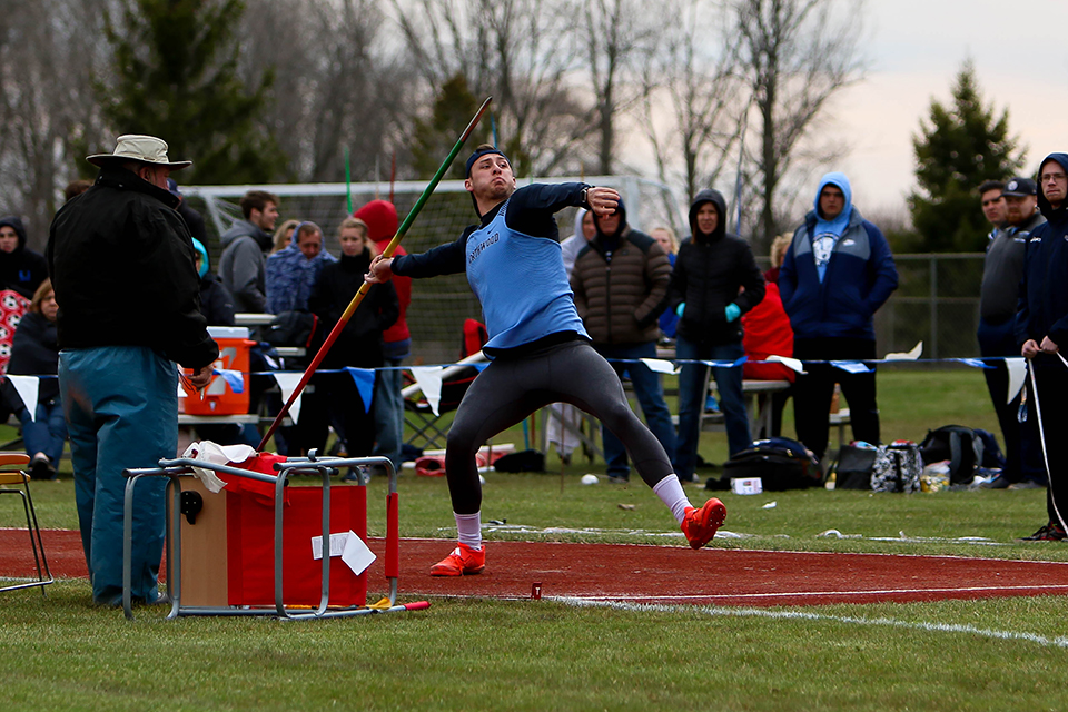 Throwers Excel At Ashland To Highlight Track & Field's Weekend At AU, Hillsdale