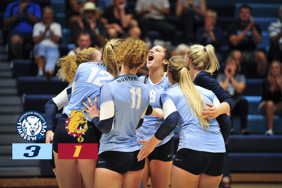 Volleyball Opens GLIAC Play With 3-1 Win Over No. 21 Ferris State