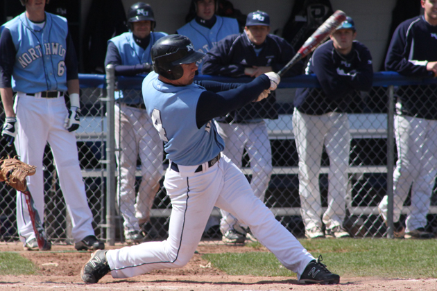 Baseball Defeats Tiffin 8-4 To Complete Series Sweep