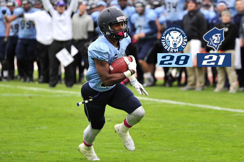 Football Finishes Season With 28-21 Road Win Over Malone